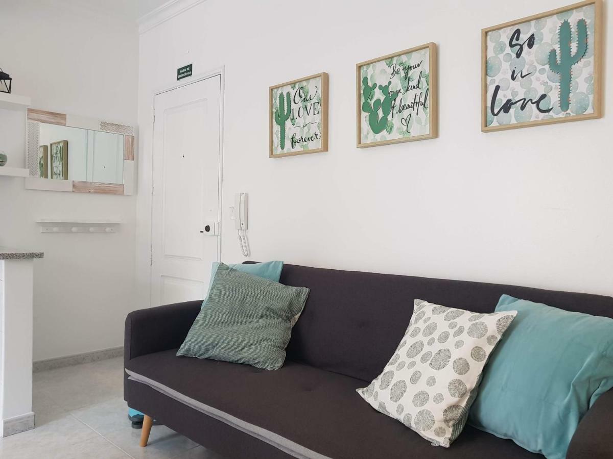 Apartamento Монте Гордо Екстериор снимка