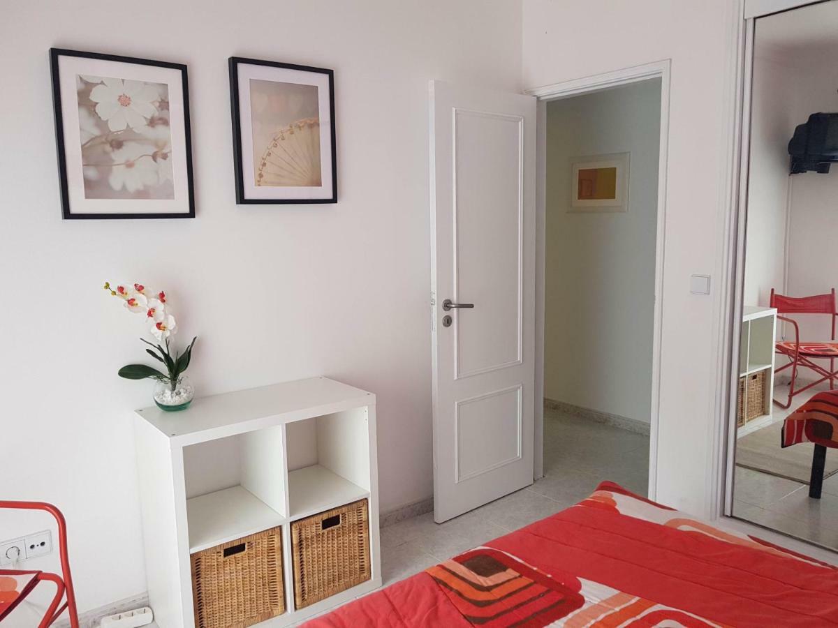 Apartamento Монте Гордо Екстериор снимка